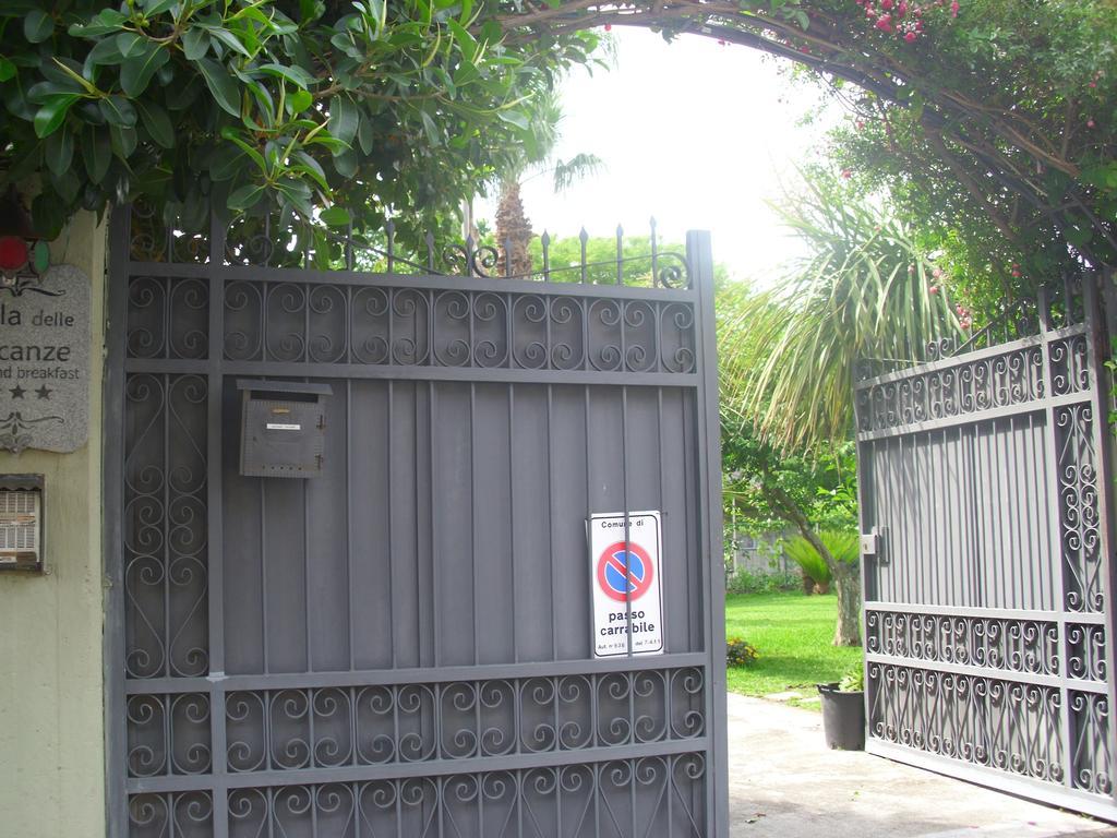 Villa Delle Vacanze Fiumefreddo di Sicilia Exterior foto