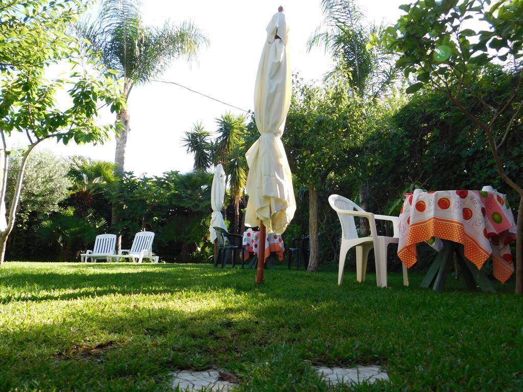 Villa Delle Vacanze Fiumefreddo di Sicilia Exterior foto